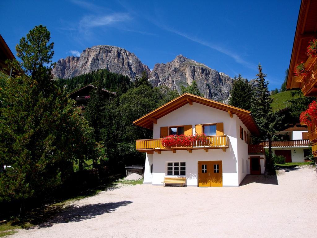La Pineta Apartment Колфоско Екстериор снимка